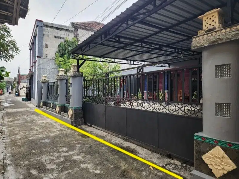Rumah Luas Dekat Kampus UMS Gonilan Kartasura Sukoharjo (GH)