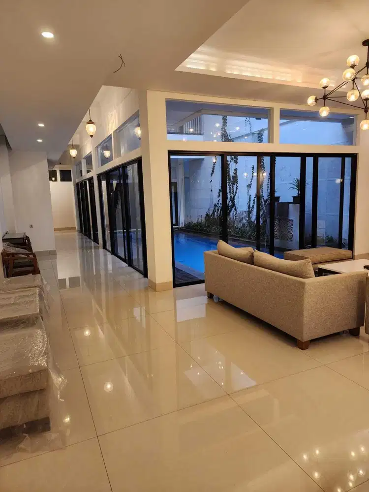 Disewakan Rumah Full Furnished Menteng Jakarta Pusat