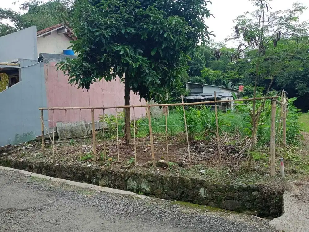 Dijual Tanah Kapling Luas di Cluster Banteran Indah Harga Bersahabat!