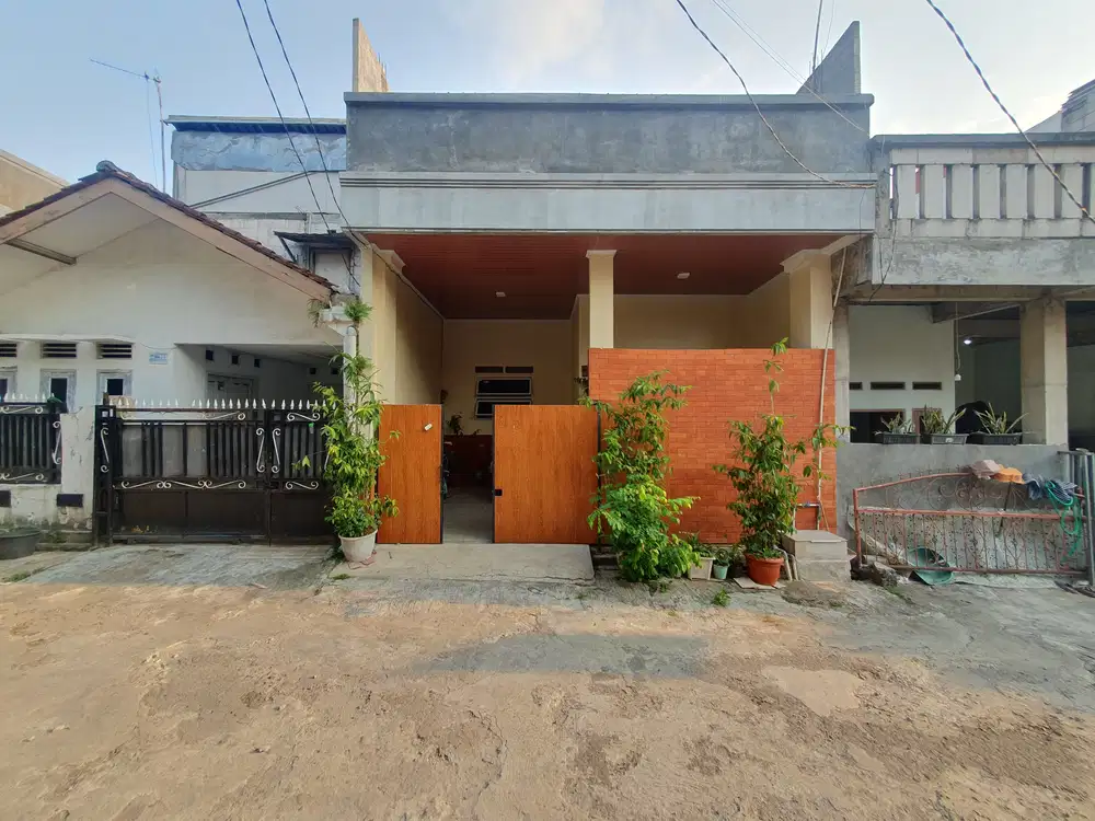 Di Jual Rumah Murah  2 Lantai Minimalis di Adiwerna Persada Cibinong