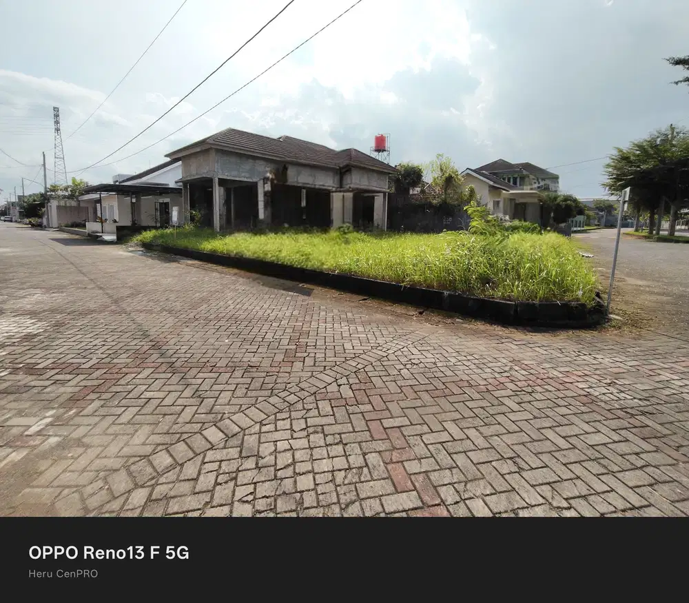 Tanah kosong hook bonus bangunan perum Graha Timur Purwokerto