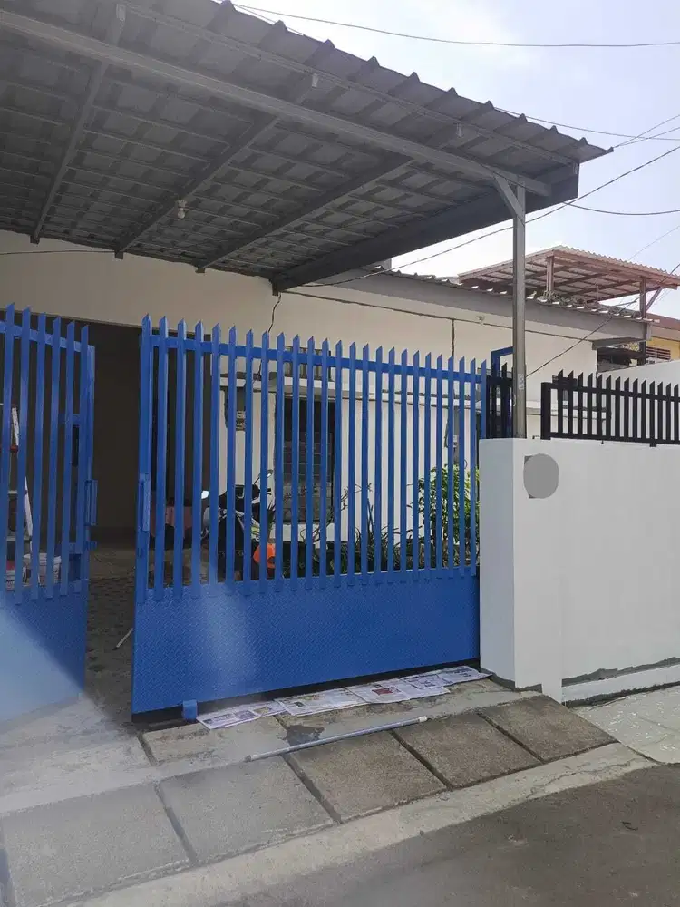 JUAL CEPAT RUMAH SIAP HUNI SUDAH RENOV DAN CAT ULANG TAMAN MERUYA ILIR