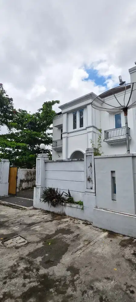 Di jual rumah  Lokasi di PERUMAHAN MUDING INDAH