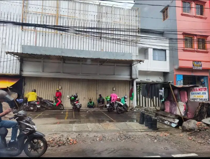 ruko gandeng di Sukarjo wiryopranoto jakpus