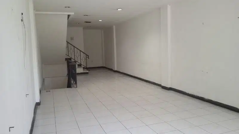 Disewa Ruko 3 Lantai di Jalan Pajajaran Bogor