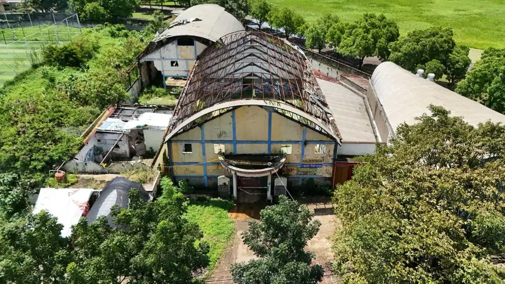 Tanah padat mainroad di soekarno hatta kota bandung