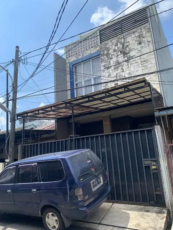 Rumah siap huni,  3 lantai Kosambi Baru