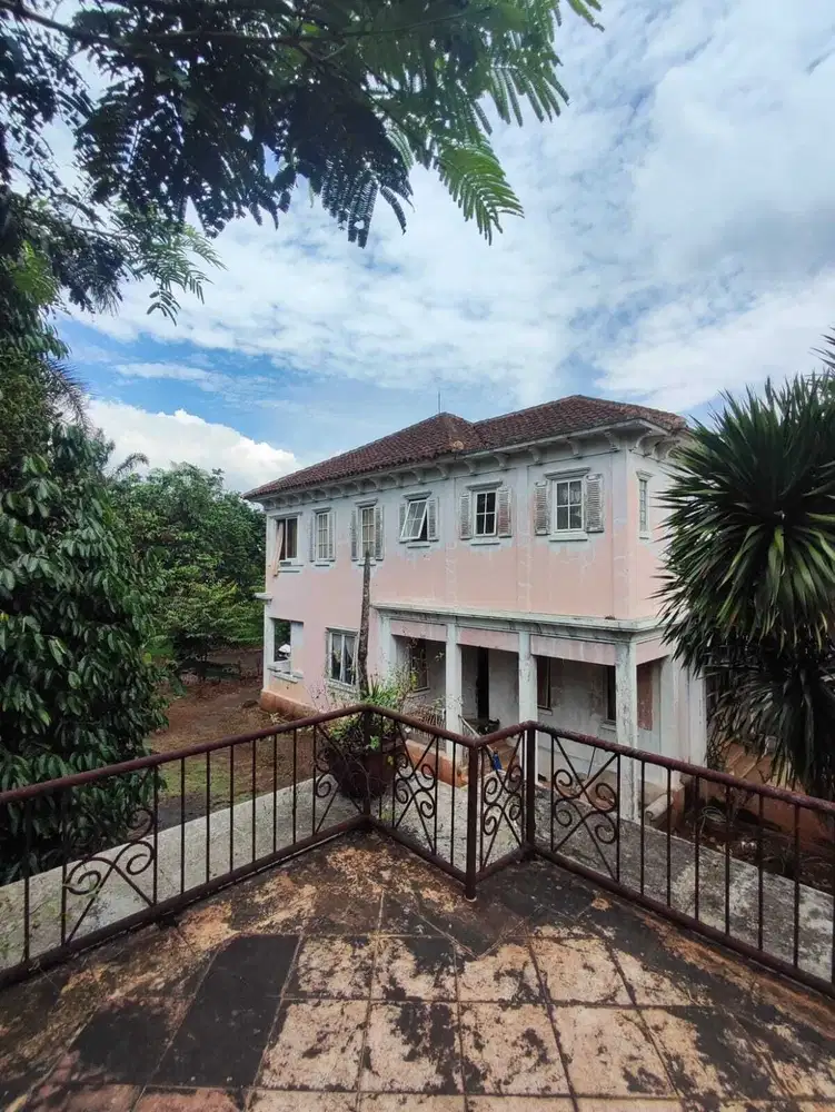 Rumah ROW lebar, lingkungan asri&tenang di Telaga Kahuripan Bogor