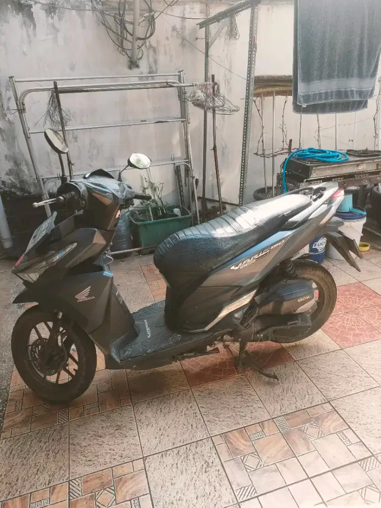 Vario techno idling stop LED tahun 2016