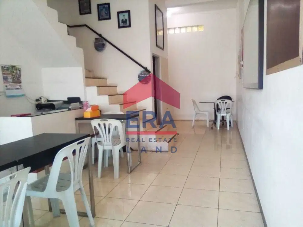 Dijual Ruko di Jalan Mayjen Panjaitan, Madiun