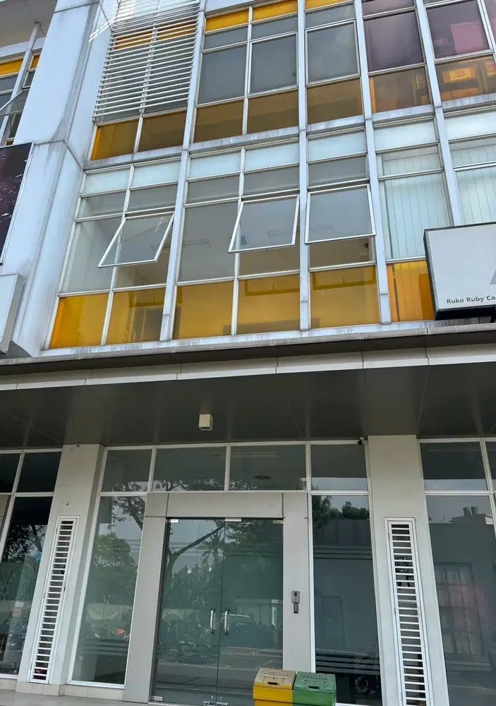 Ruko dijual di Ruby Commercial summarecon Bekasi