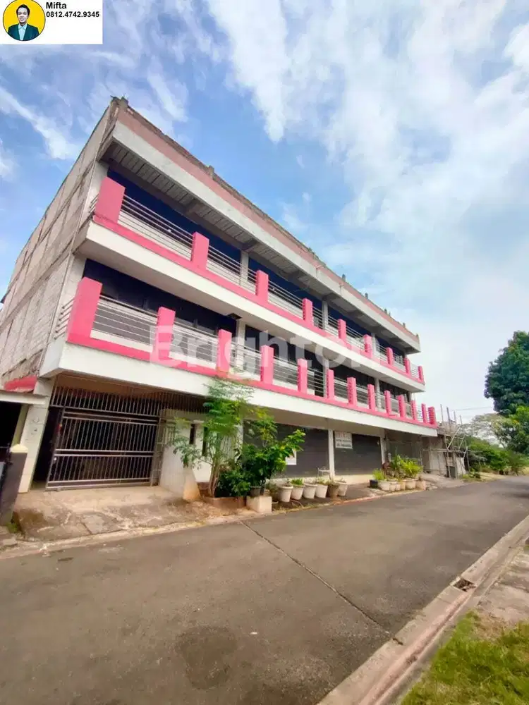372 Turun Harga ! Dijual Gedung Bimbel Kantor Ex LPK Jepang di Bekasi
