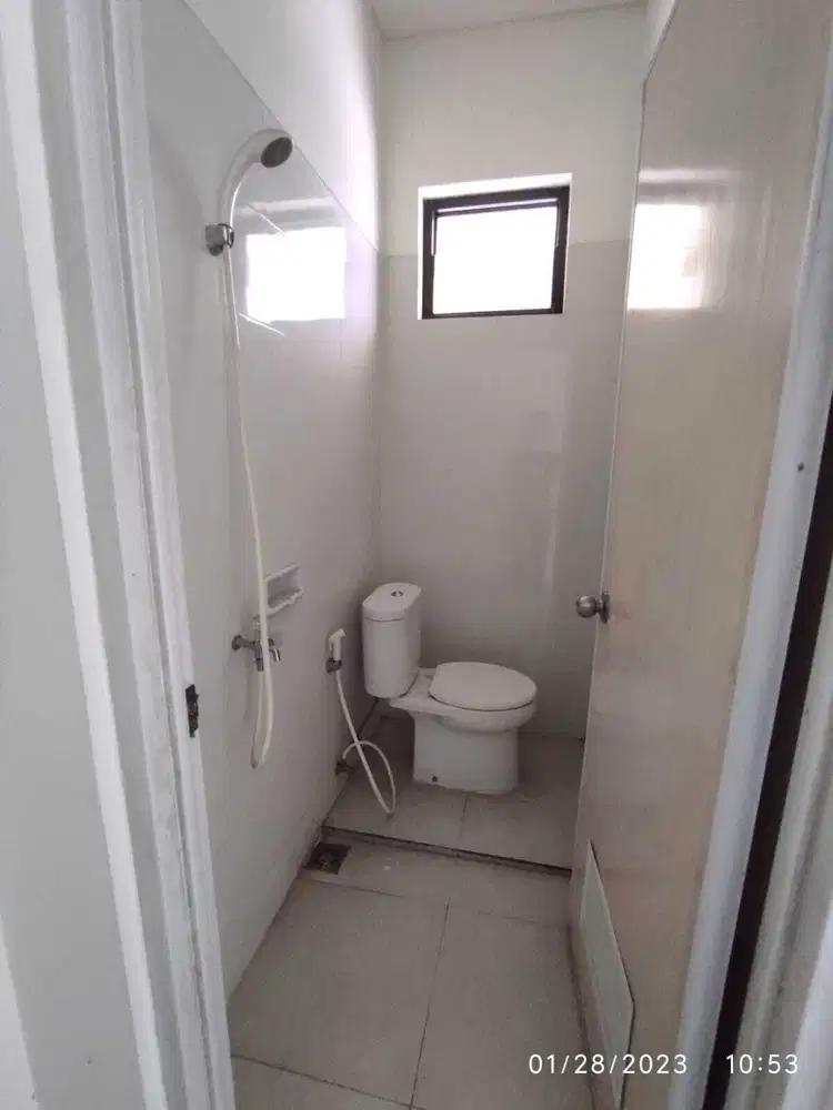 SEWA Rumah Cluster DCataluna Jababeka Cikarang 2 Lantai Rapi Siap Huni