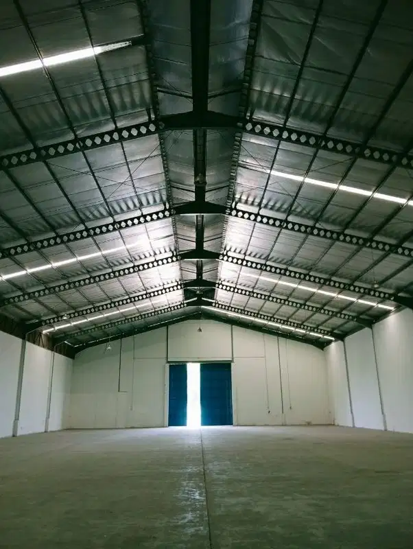 Disewakan gudang bagus ada loading dock di Gunung Putri
