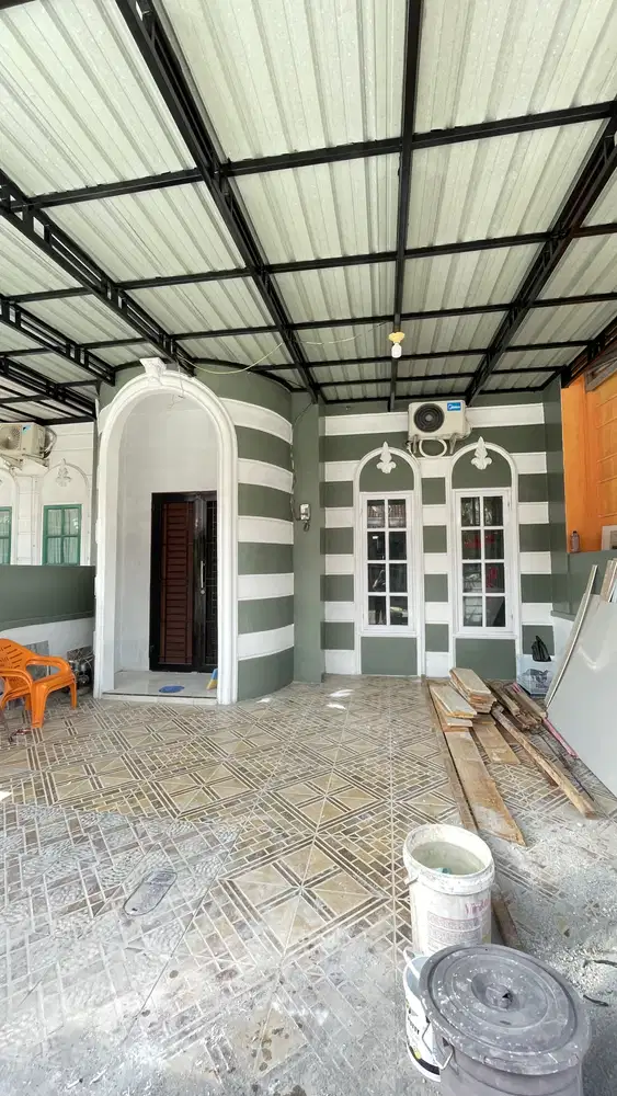 Rumah Taman anggrek Setiabudi