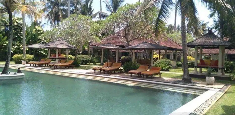 LUXURY VILLA LOS SUNGAI PANTAI PASUT TABANAN BALI