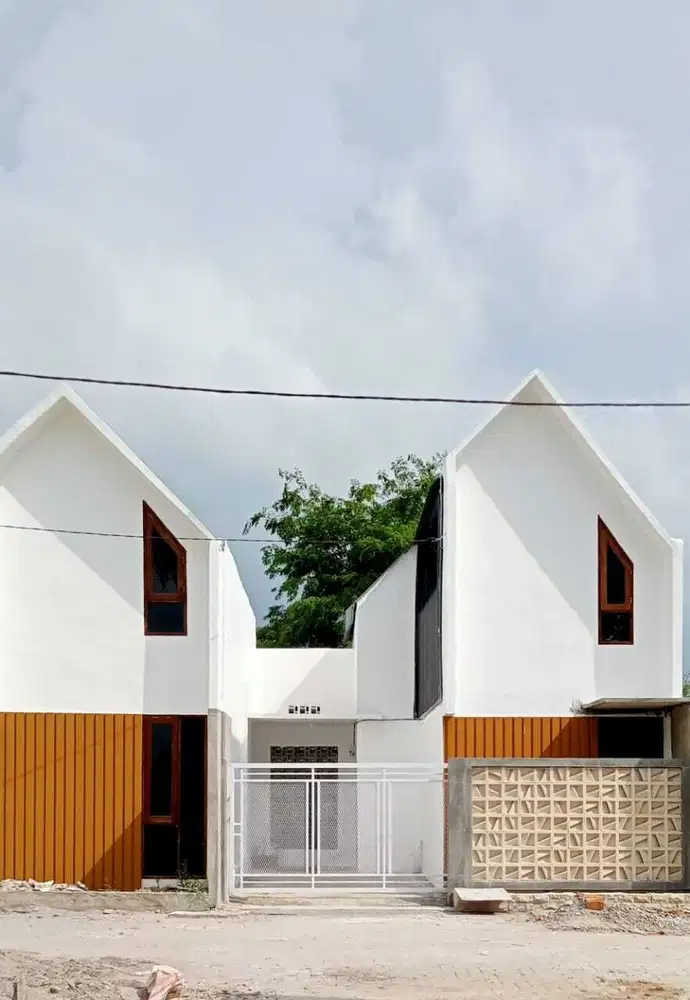 DIJUAL MURAH RUMAH KOMPLEK MEDAN SUNGGAL DEKAT RINGROAD CITY WALK