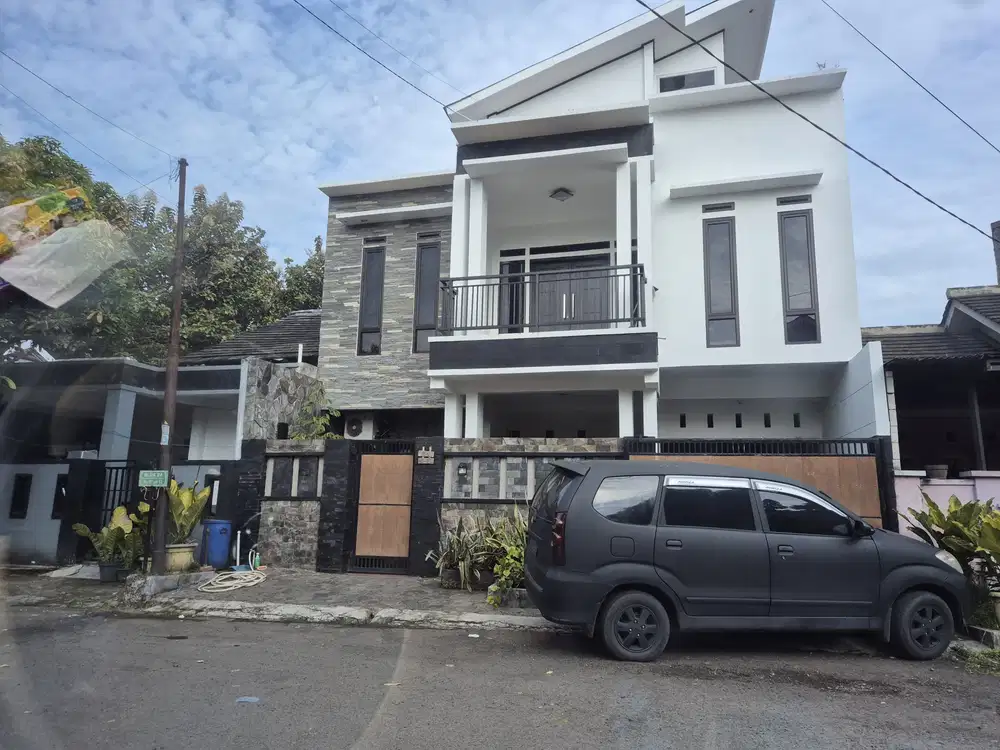 Rumah mewah cluster jual d bawah pasaran deket kp3b