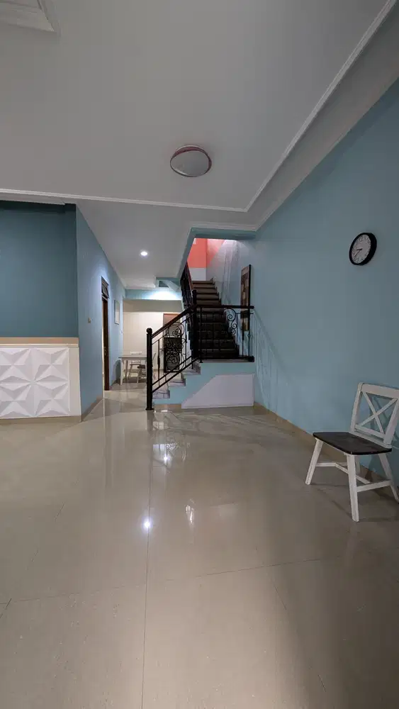 Rumah Citra Grand Cibubur sewa semi furnish