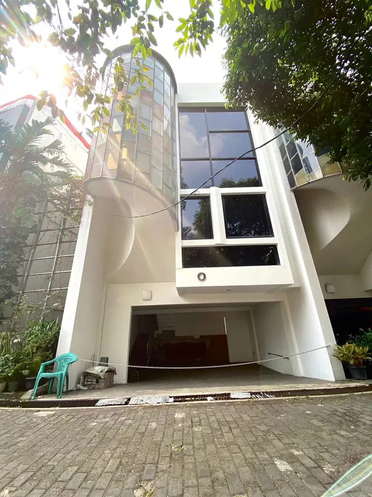 AMAYA TOWN HOUSE, JATI PADANG - Rumah Minimalis dan Modern