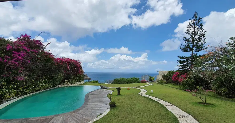 LUXURY CLIFFTOP VILLA FULL VIEW OCEAN NUSA DUA