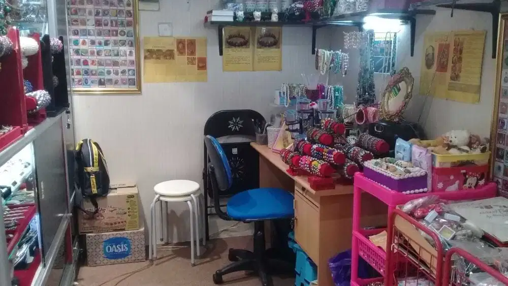 Dijual Cepat ! Kios Gandeng di Blok M Square