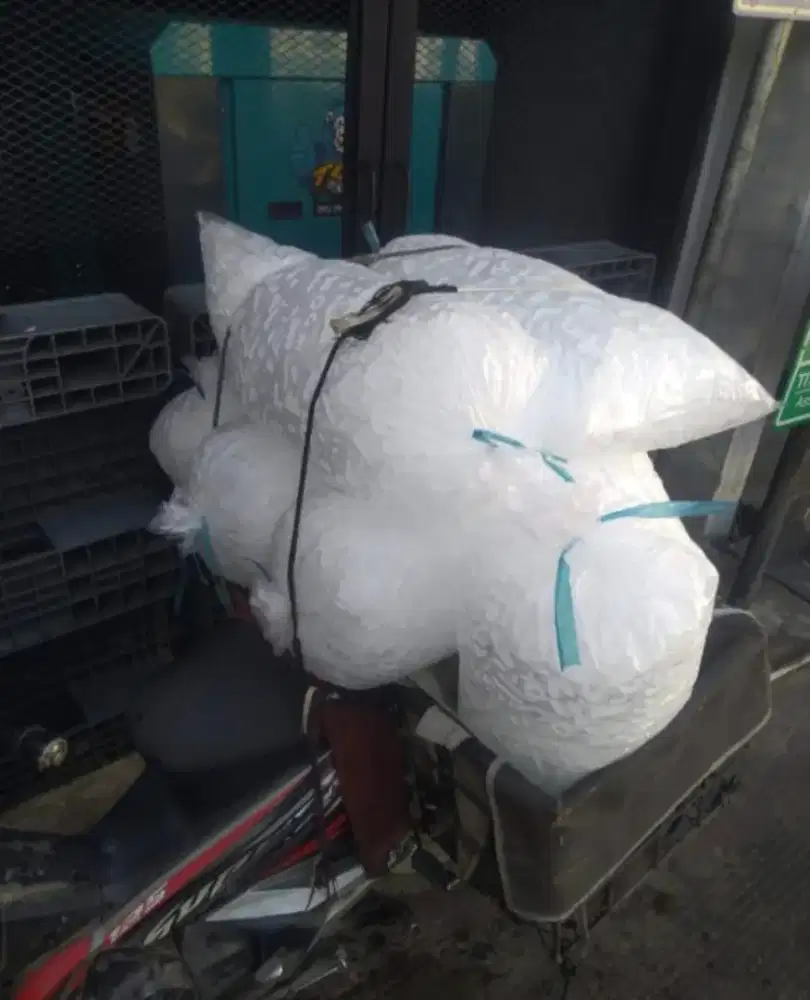 Kurir Driver Es kristal