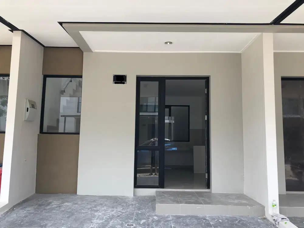 DISEWAKAN MURAH RUMAH MILENIAL PIK 2 UK 4,5X10 KOSONGAN SIAP HUNI