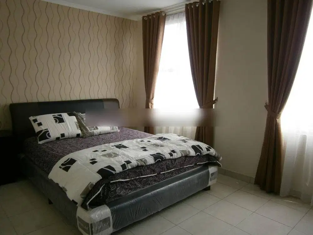 Mid Floor, Apartemen Nyaman, 2 BR King Size, Kamar Mandi Dalam