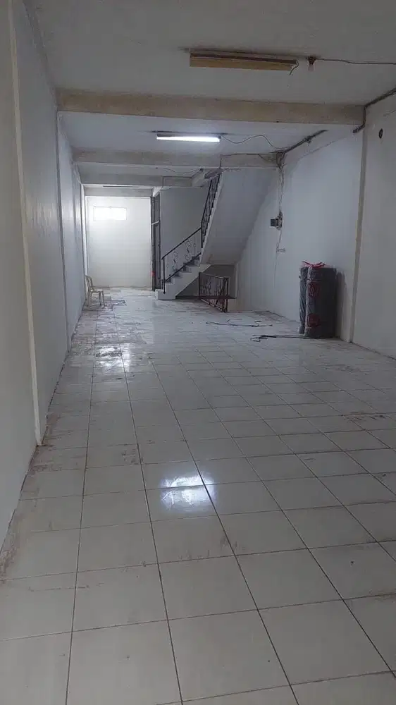 Dijual Ruko di Pademangan, 6 Lantai, Luas 5x30