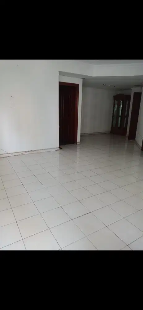 3BR Taman Kemayoran Condominium di Jakarta Pusat