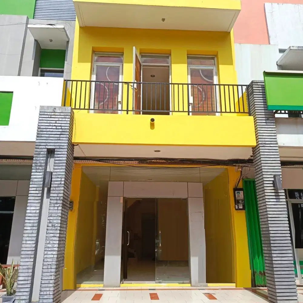 Ruko Pasadena siap pakai 2lt 67m Mutiara Gading City Bekasi