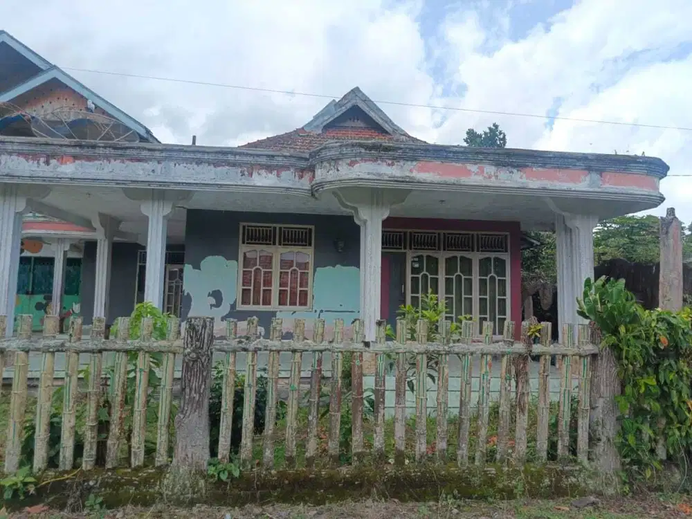 Dijual Murah Rumah Tua Jl.Purwodadi, Curup Sel,Rejang Lebong,Bengkulu