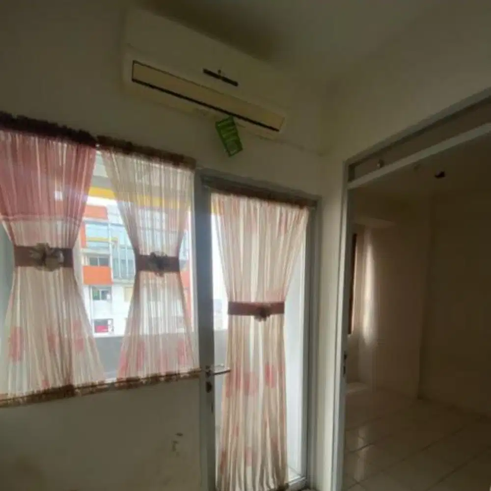 Menteng Square 2 Br Unfurnished Bulanan