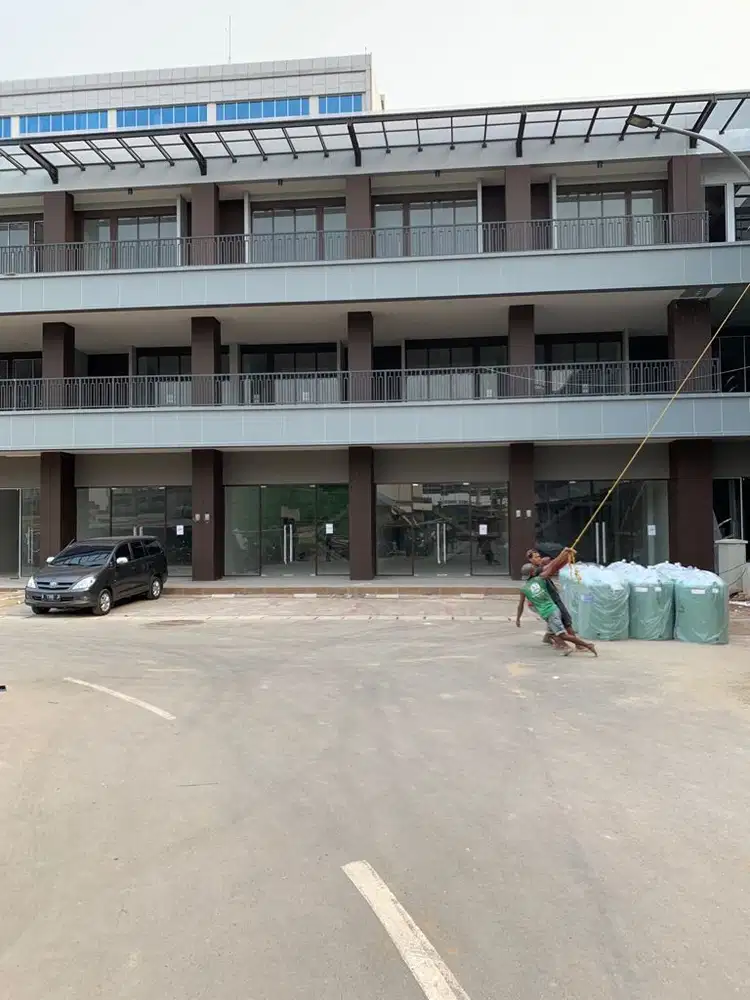 Ruko Gandeng 3,5 Lantai Bagus Siap Pakai Di Cikarang Barat