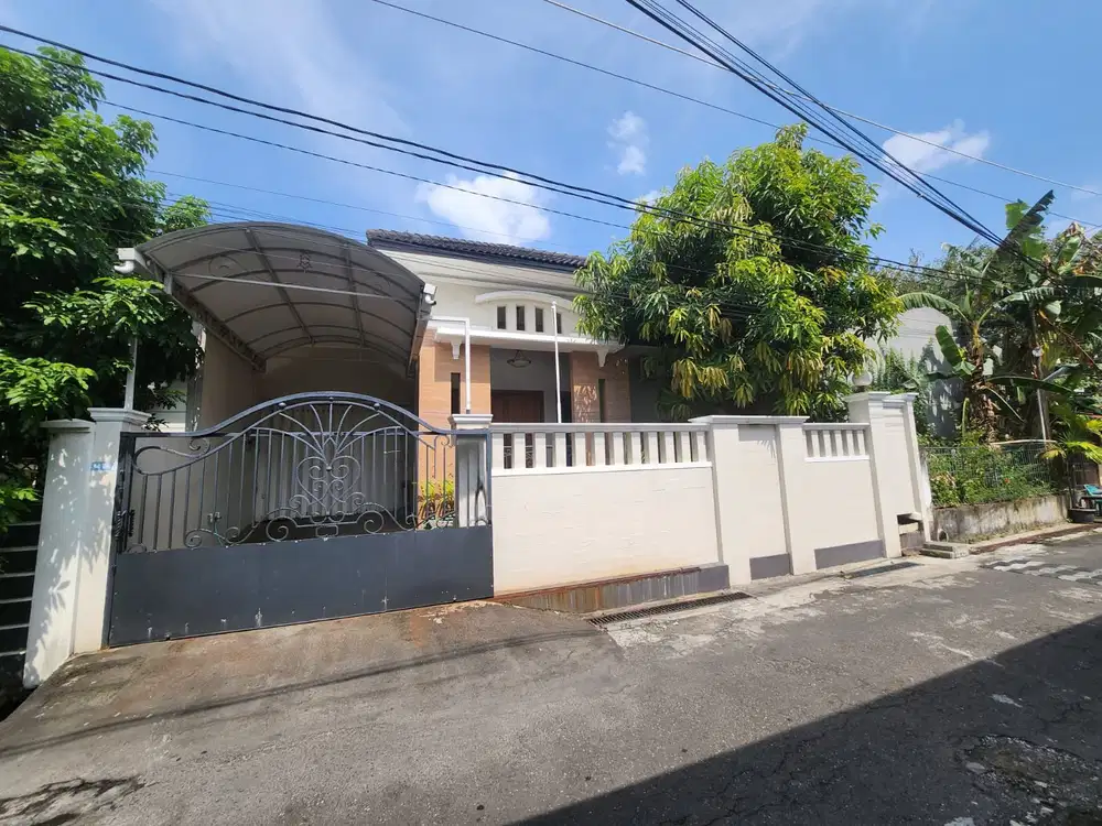 Dijual Dan Disewakan Rumah Lokasi Strategis Di Jl. Krakatau Semarang