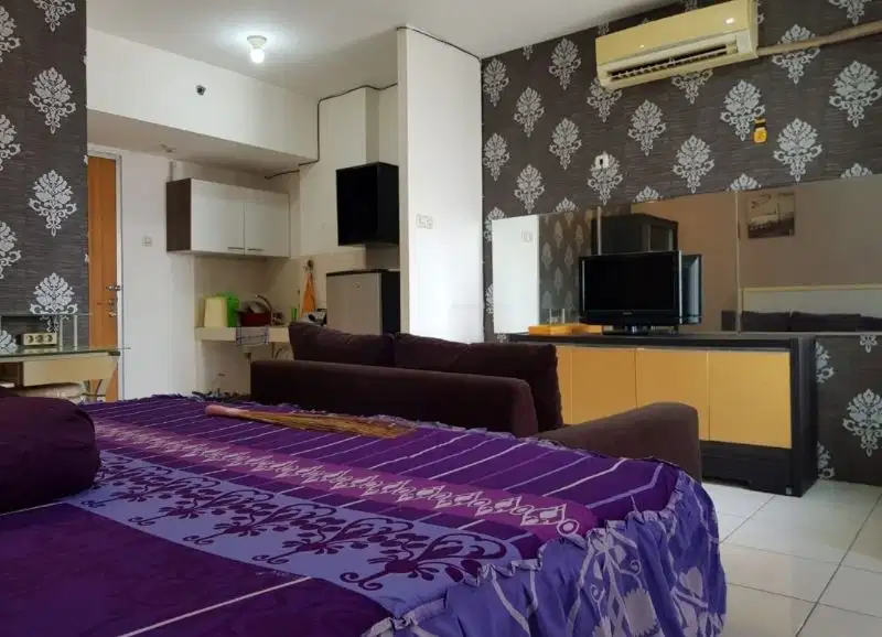 Disewakan studio plus apartemen puncak permai surabaya