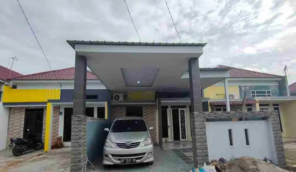 Bebas bunga bisa Kredit Rumah komplek dekat kampus &sekolah Bandung SHM