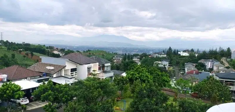 Di sewakan villa harian bulanan tahunan