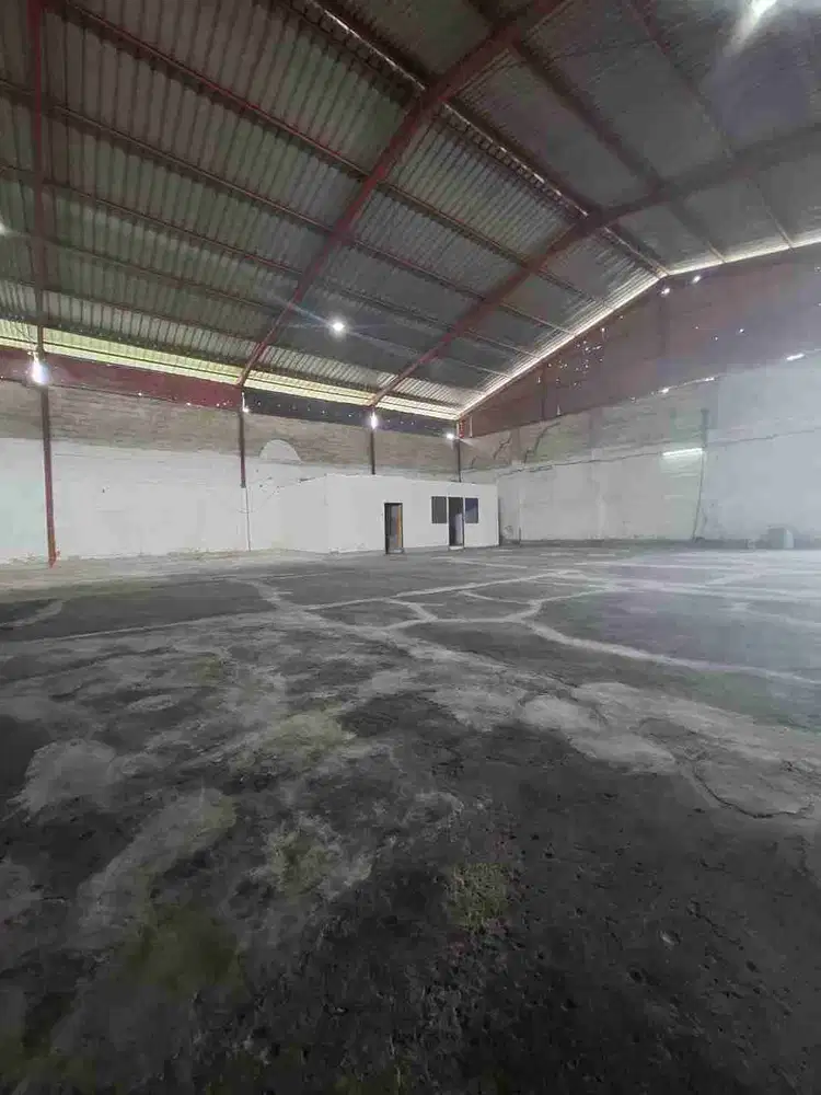 Disewakan Gudang Strategis di Koja Plumpang Semper Jakarta Utara