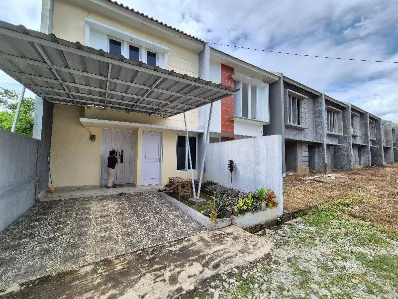 Turun harga rumah mewah 2 lantai deket kp3b cipocok cash dan kpr