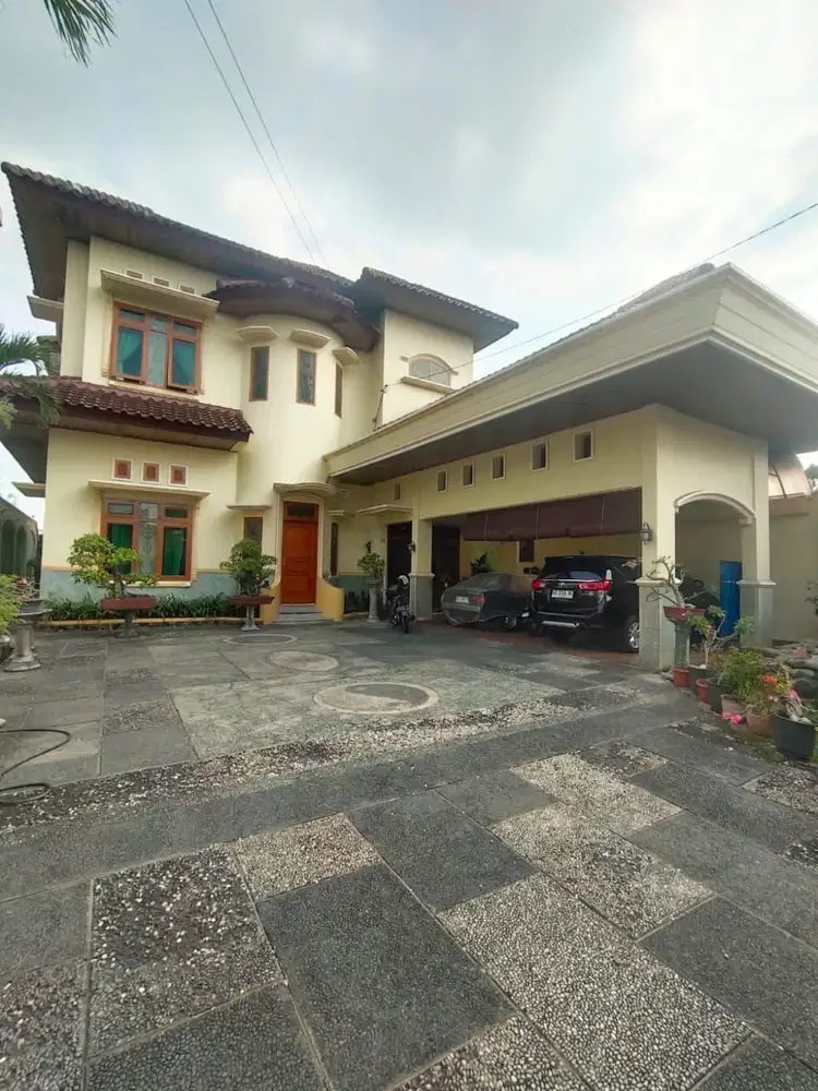 Rumah Mewah Luas Kokoh Dekat RS Karima di Sukoharjo