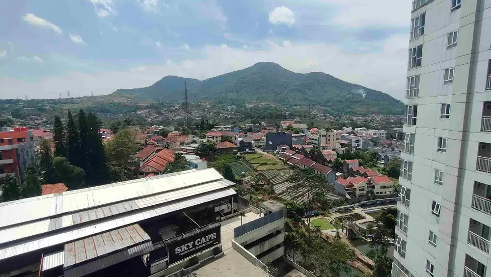 Apartement Skyland Jatingor 2BR Full Furnished View Pegunungan
