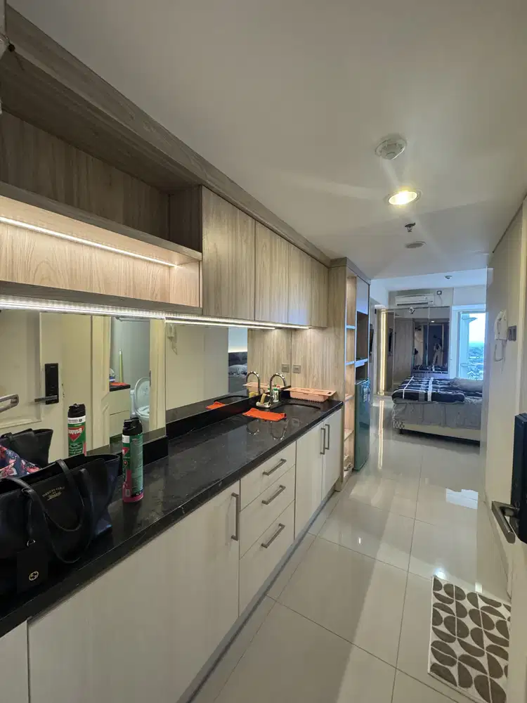 Di SEWAKAN Apertement Lafayette Pemuda