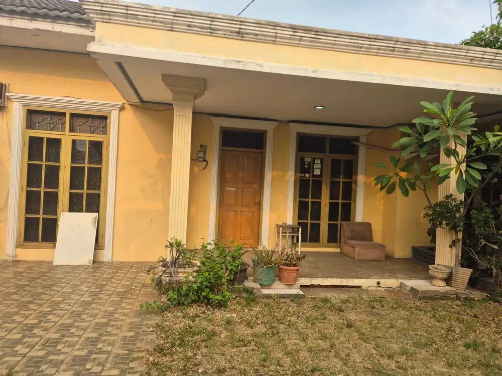 Dijual Rumah Tua Hitung Tanah Luas 1163 M 2 SHM Jakarta Timur