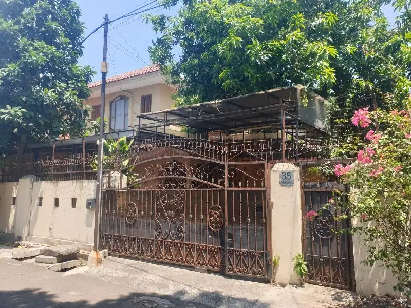 RUMAH JAKARTA PUSAT KOMPLEK PERHUBUNGAN UDARA