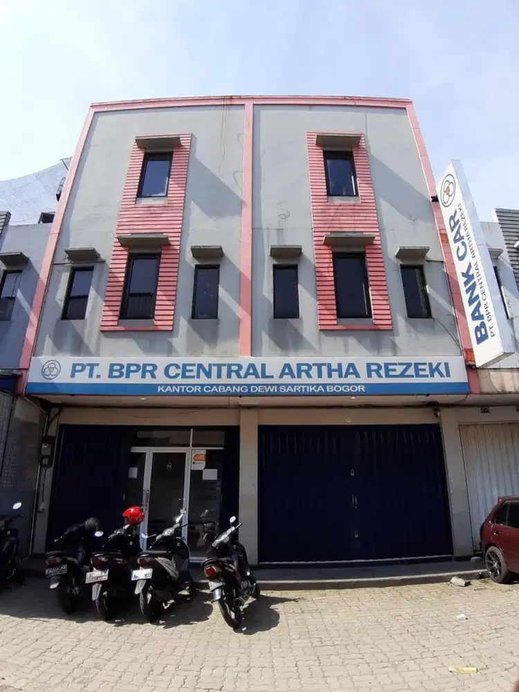 1 Ruko Bagus 3 lantai Dewi Sartika pasar anyar