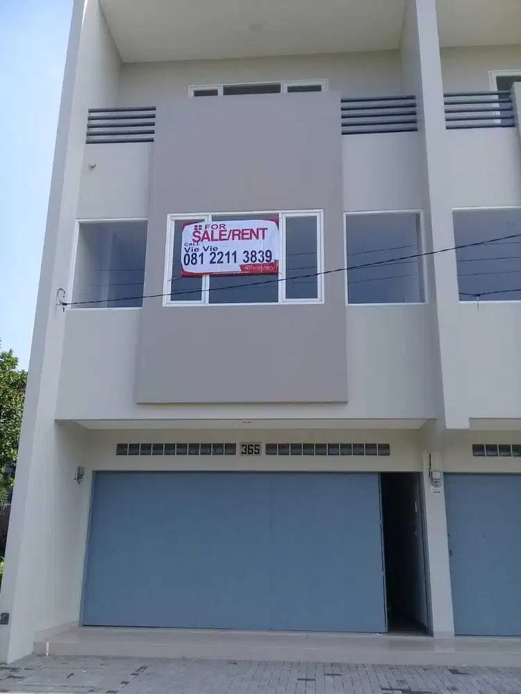 Ruko Bagus 3 Lantai Siap Pakai Di Batununggal Lokasi Strategis