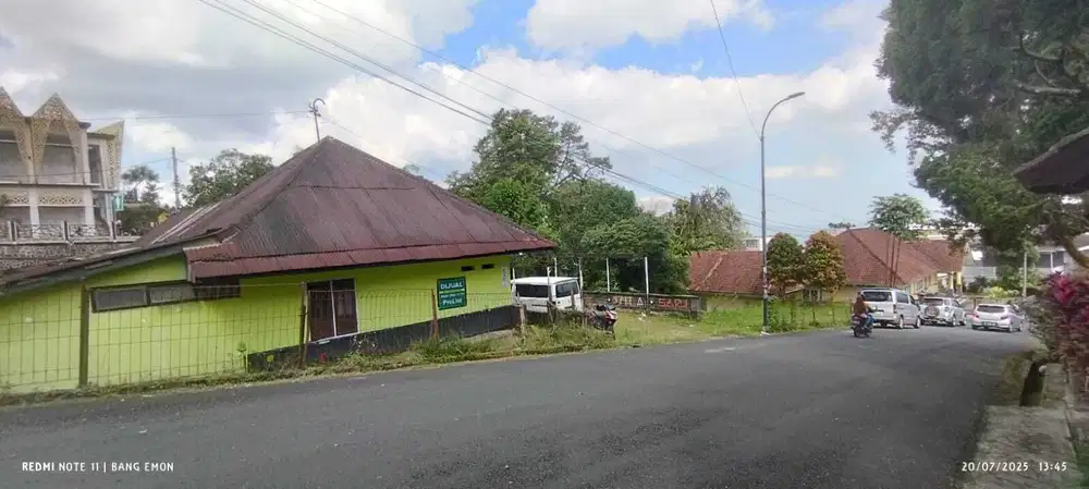 TANAH BANGUNAN EX VILLA, SELANGKAH LOKAWISATA BATURRADEN