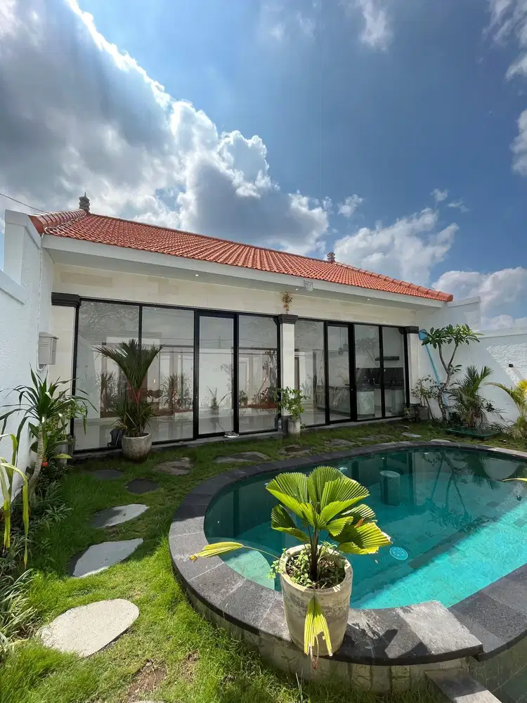 BRAND NEW VILLA IN TUMBAK BAYUH LEASE HOLD
